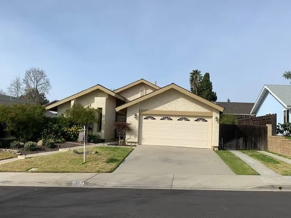1869 Clearwater Dr, Camarillo, CA 93012