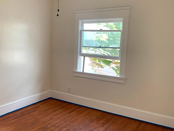 5th image of 1825 N La Brea Ave #3