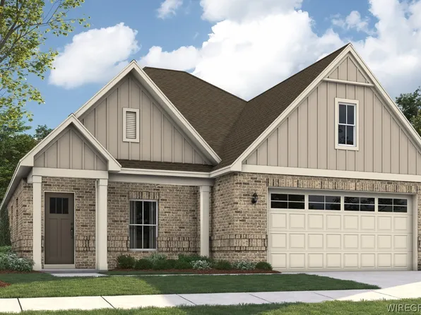 232 Zinnia Ln, Dothan, AL 36305