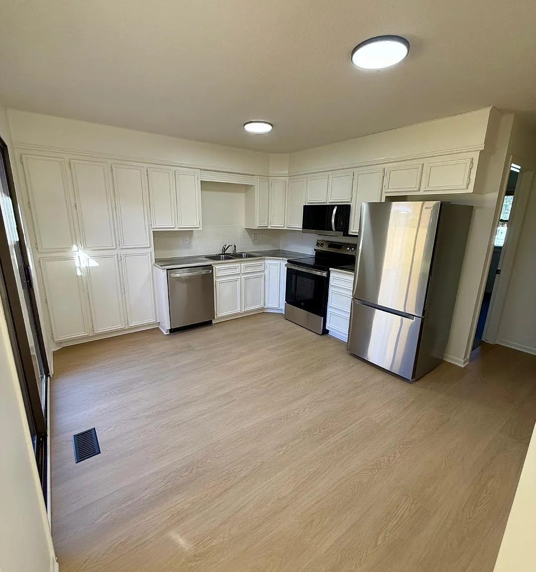 2 bed, 1668 sqft, $1,525 — Photo 3