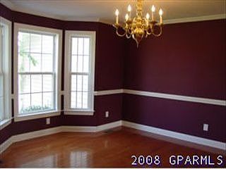 2nd image of 2056 Mercury Dr