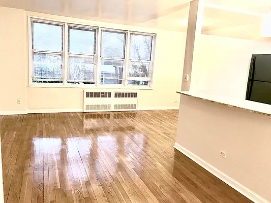 Rented by Padsters Realty LLC | media 37