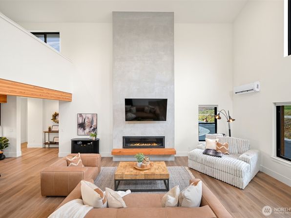 723 E Axton Road, Bellingham, WA 98226
