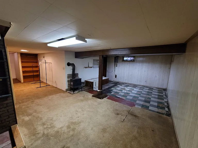 1527 N Woodland Ave — Photo 11