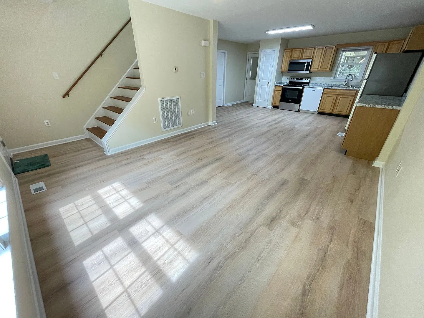 Walk to the Weave! Newly updated 3br 3.5ba home...Awesome location in Carrboro, walk to Weaver St... — Photo 1