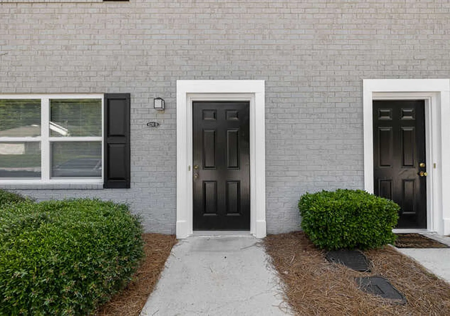 Cedar Villas — Photo 2