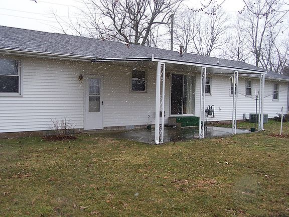 2nd image of 909 N Grant Ave
