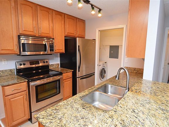 3rd image of 10263 Gandy Blvd N APT 2002