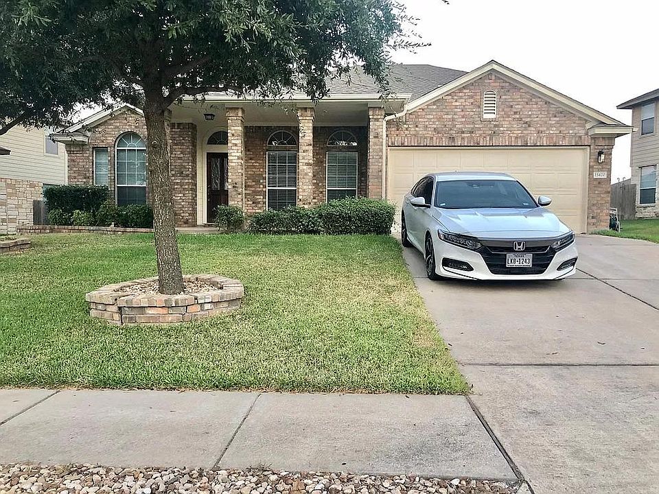 Front of the house - 2 car garage!