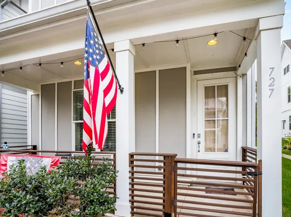 727 Cottage Park Dr, Nashville, TN 37207