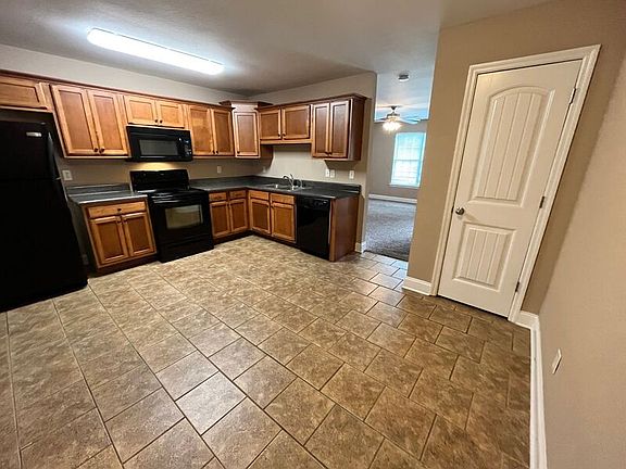 5th image of 78 Brown Estates Dr