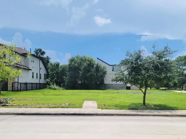 3831 Linkwood Dr, Houston, TX 77025