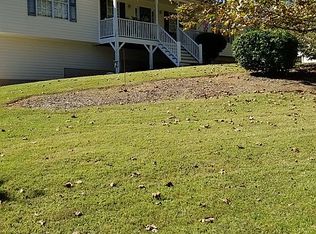 153 Fielding Grove Dr, Dallas, GA 30157