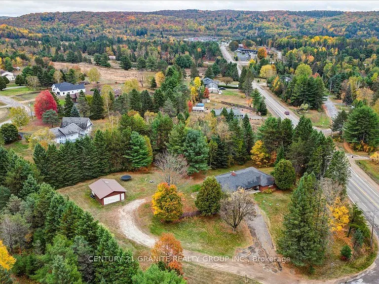 4 Maxwell Settlement Rd #1 — Photo 28