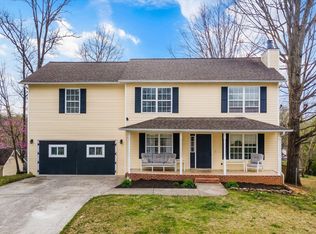 5956 Wilkesboro Ln, Knoxville, TN 37912