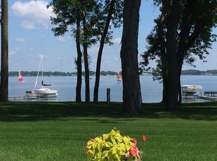 195 S Shore Dr, Storm Lake, IA 50588
