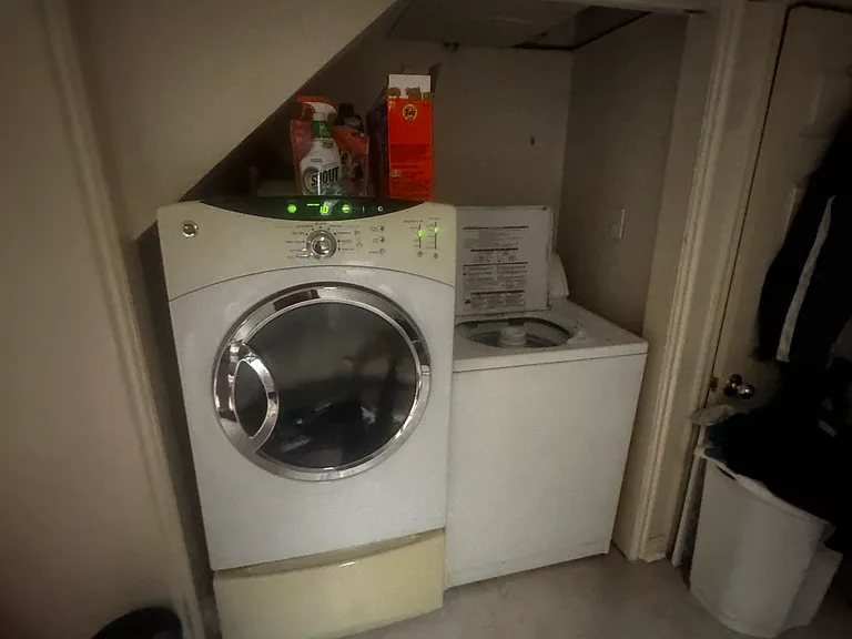 354 E Edith Ave #B — Photo 4