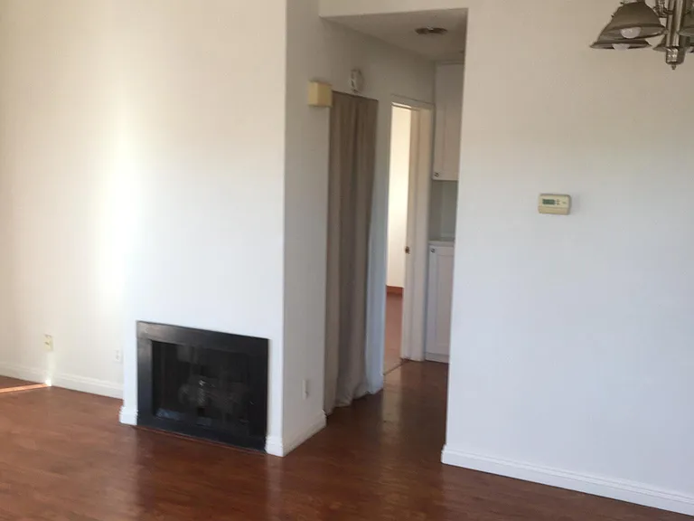 596 Victoria St #A201 — Photo 8