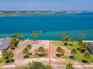 205 Inlet Dr, Saint Augustine, FL 32080