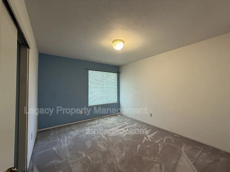 4901 Adorn Ct — Photo 11