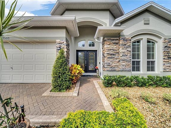 4th image of 1568 Blue Grass Blvd