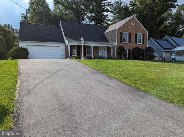 14112 Rippling Brook Dr, Silver Spring, MD 20906