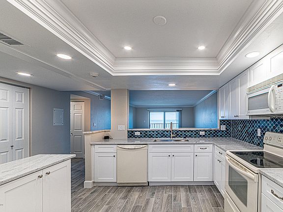 5th image of 1455 Highway A1a APT 310