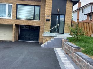 2685 Windjammer Rd, Mississauga, ON L5L1T3