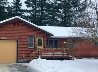 214 Benson Dr, Seward, AK 99664