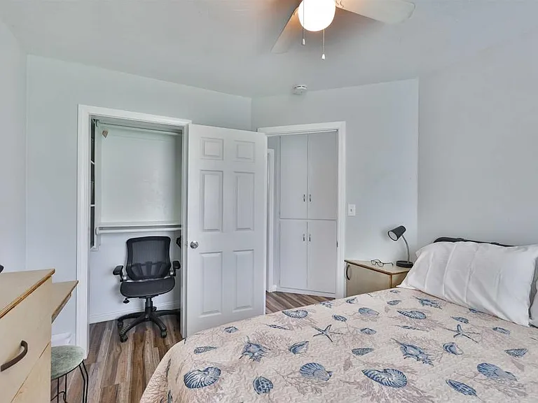 520 Delaware St — Photo 8