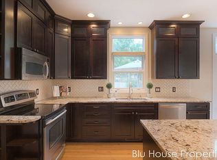 1601 Fisk Rd SE, East Grand Rapids, MI 49506