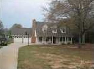 10255 Longview Dr, Foley, AL 36535