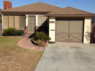 13916 Manor Dr, Hawthorne, CA 90250