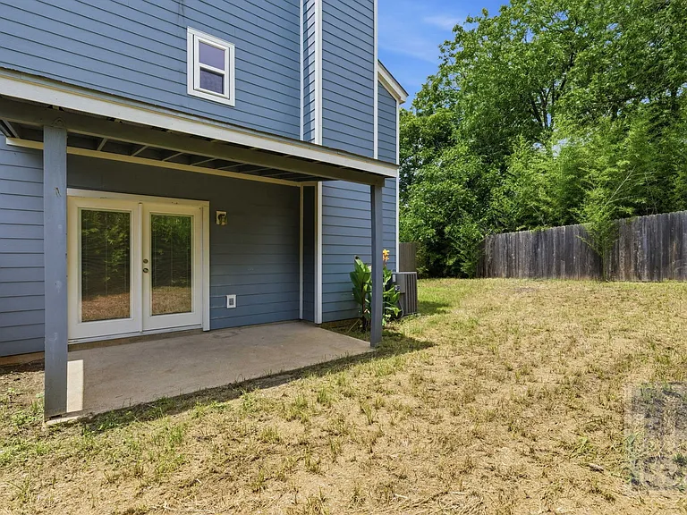 8108 Hood Cir #B — Photo 17