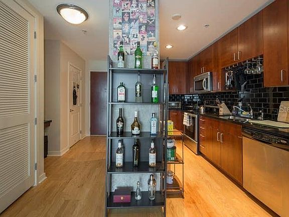 3rd image of 155 Court Ave #1811