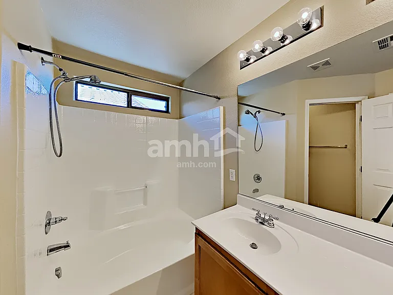 6489 Holyrod Park Ct — Photo 14