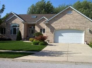 9 W Big Sand Dr, Schererville, IN 46375