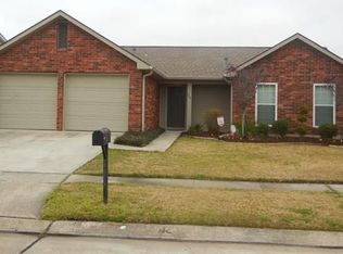 1701 Carriage Ln, Harvey, LA 70058