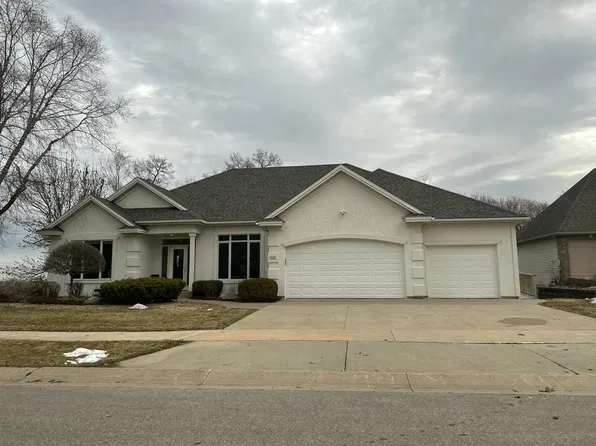 458 Eagle Ln SW, Rochester, MN 55902