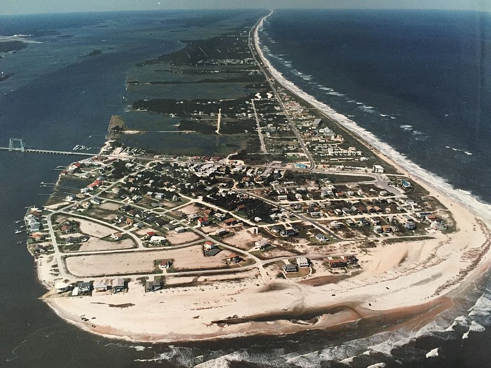 1st image of 403 Porpoise Point Dr