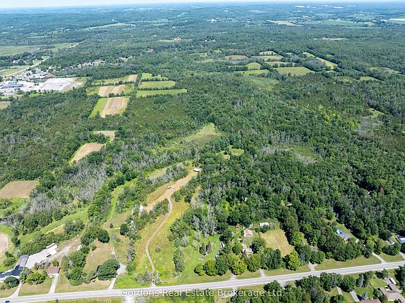 5th image of 137 Mudcat Rd