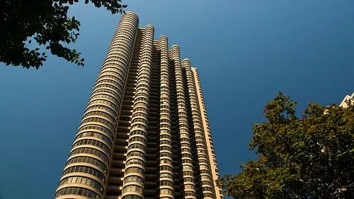 Rented by Level Group | media 19