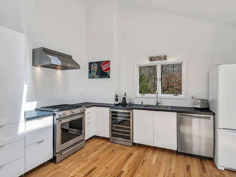17 Rose Hill Rd — Photo 24