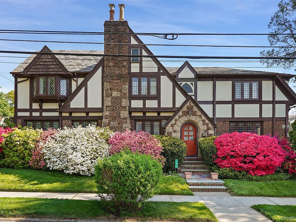 1st image of 297 E Devonia Avenue