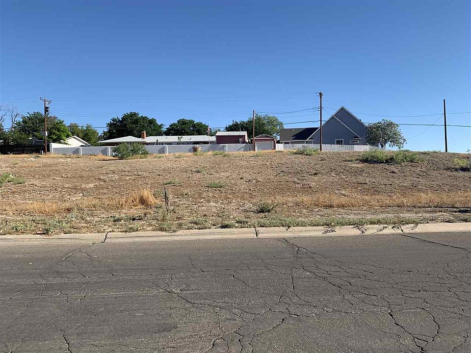 1st image of 2601 Riverside Dr