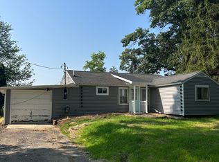 12499 Crystal Lake Dr S, Cement City, MI