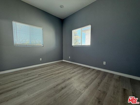 5th image of 15964 Gault St