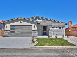 13255 Riverview Dr, Victorville, CA 92395