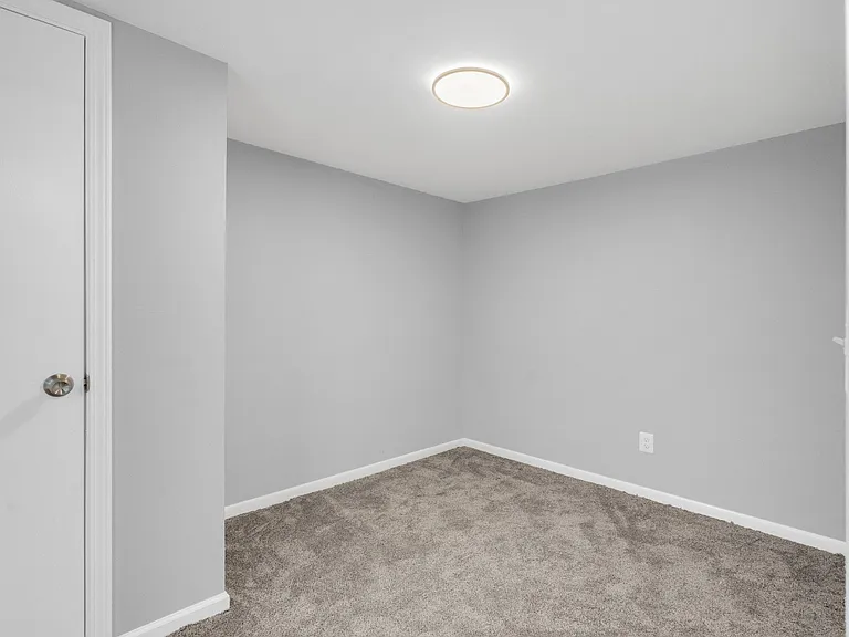 3606 Cadieux Rd — Photo 29