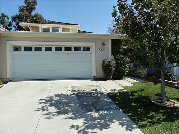 2nd image of 32147 Beachlake Ln